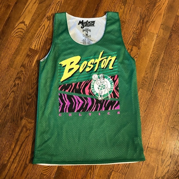 Green Boston Celtics jersey - Picture 1 of 4